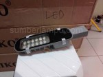 lampu jalan LED 12 mata x 1,5 watt